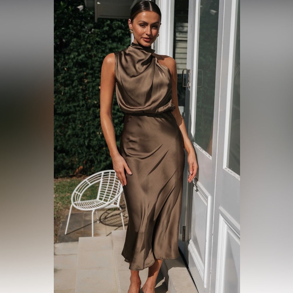 #164 NWT Cherley Brown Turtleneck Sleeveless Satin Dress Size XS